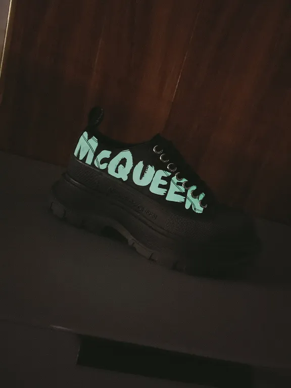 Alexander McQueen Shoe 